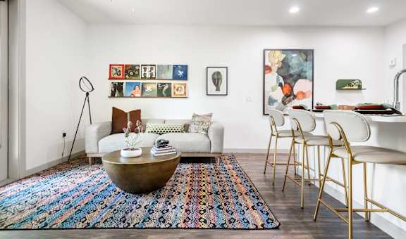 Downtown Luxury Apartments Austin | Lamar Union